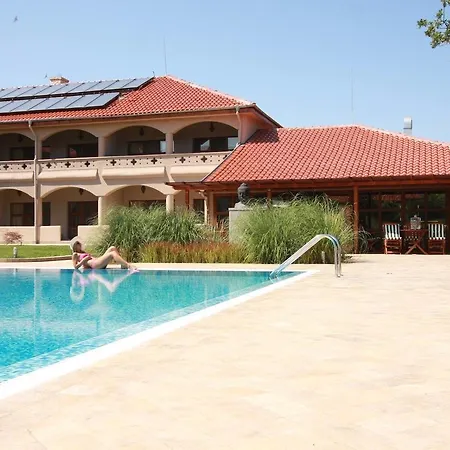 Hotel Mellow 3*