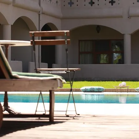 Hotel Mellow Pismenovo
